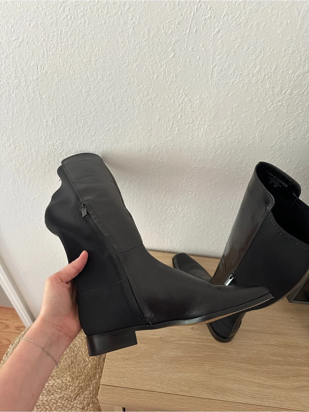 Women’s Vince Camuto Librina Boot Black Size US 7.5 M WC/38